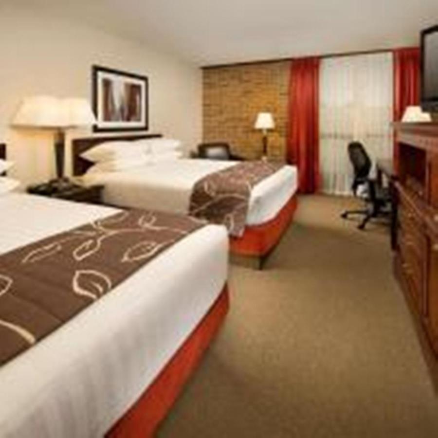 Hotel Lotus Kansas City Merriam Εξωτερικό φωτογραφία